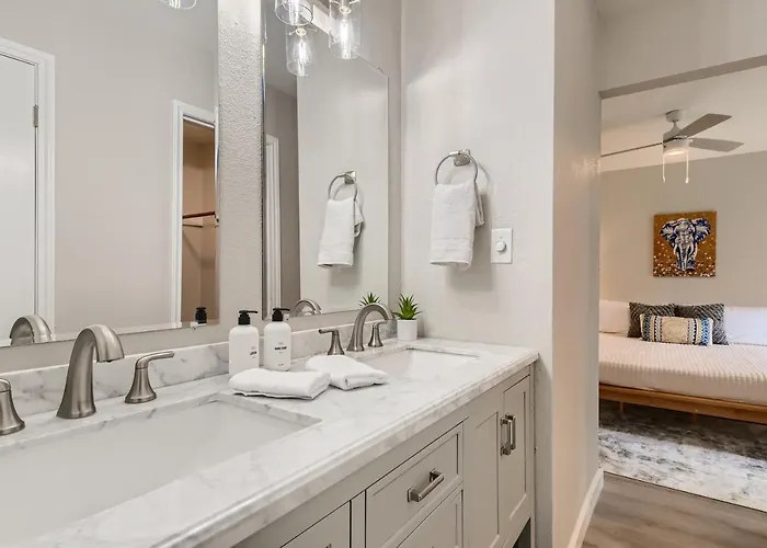 The Hiatus, Round Rock, Ideal For Family Or Work * Round Rock
