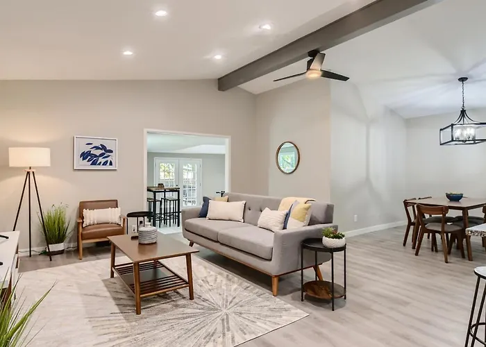 The Hiatus, Round Rock, Ideal For Family Or Work Holiday home Round Rock