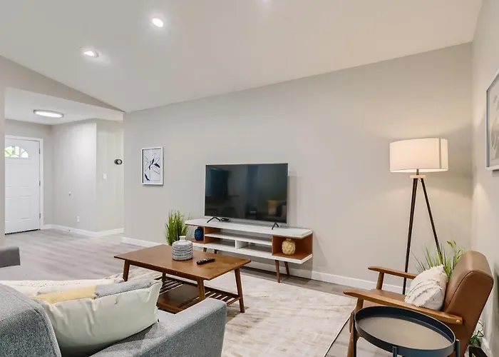 The Hiatus, Round Rock, Ideal For Family Or Work *