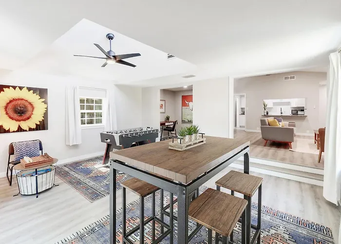 The Hiatus, Round Rock, Ideal For Family Or Work